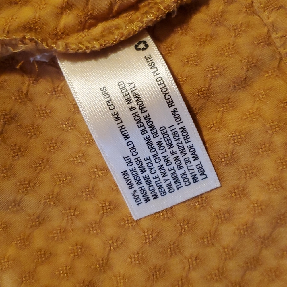 Universal Thread Square Neck Top | Small - Picture 3 of 4